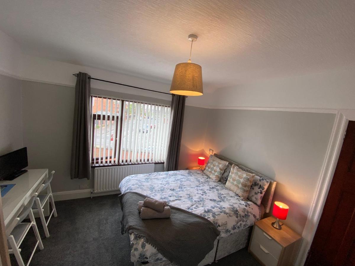 Crumlin Road Town House Belfast Exterior photo